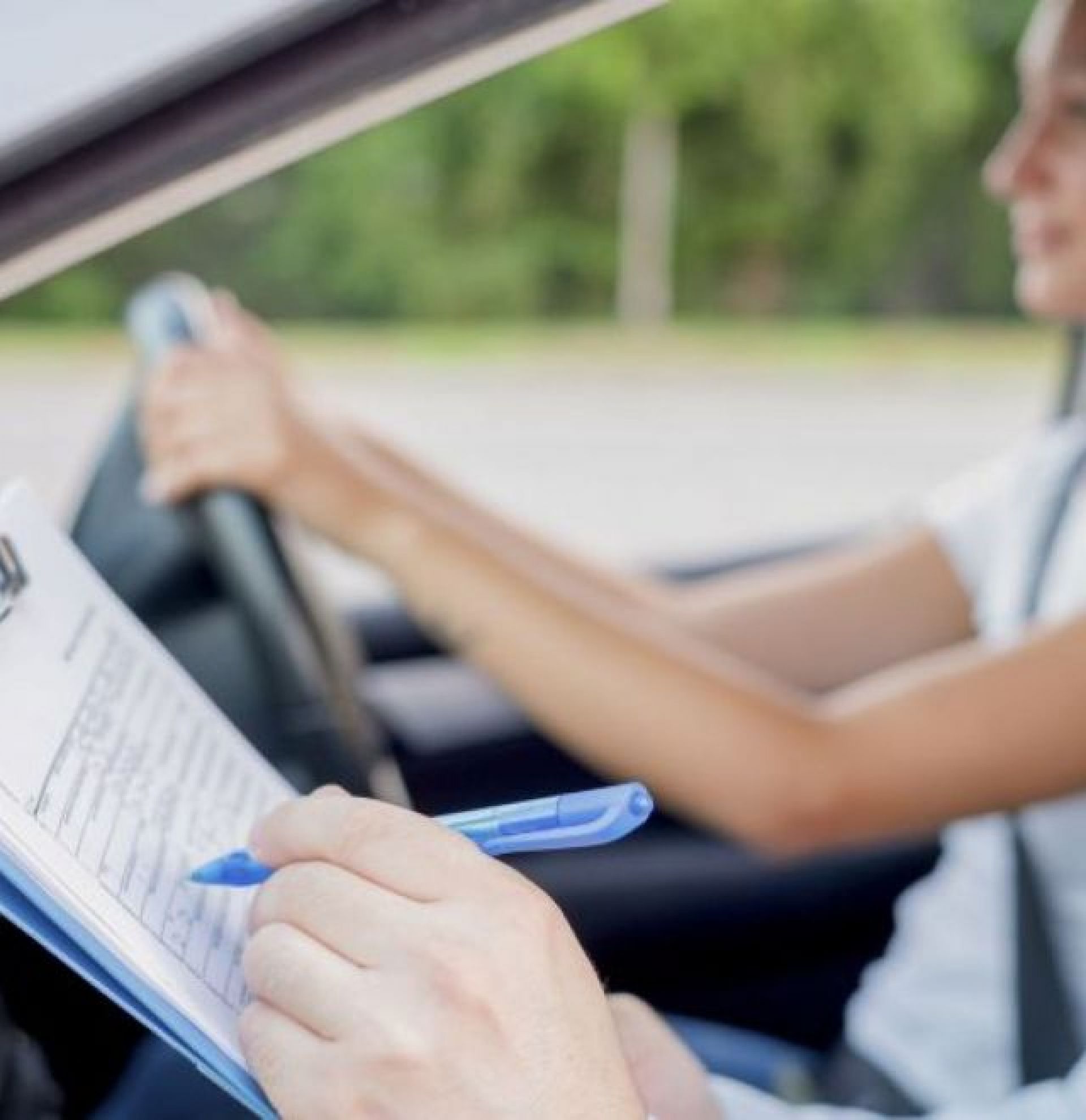 Car Lessons & Driving Instructor Training
